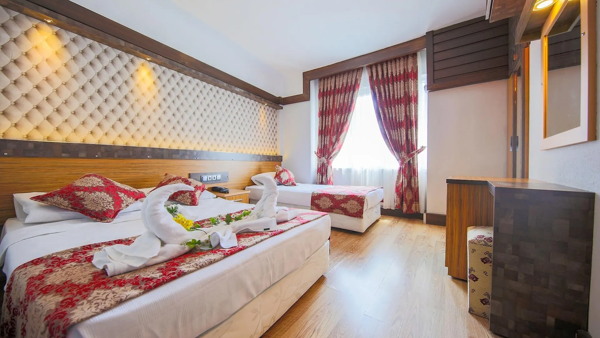 Mevre Hotel Antalya Turecko